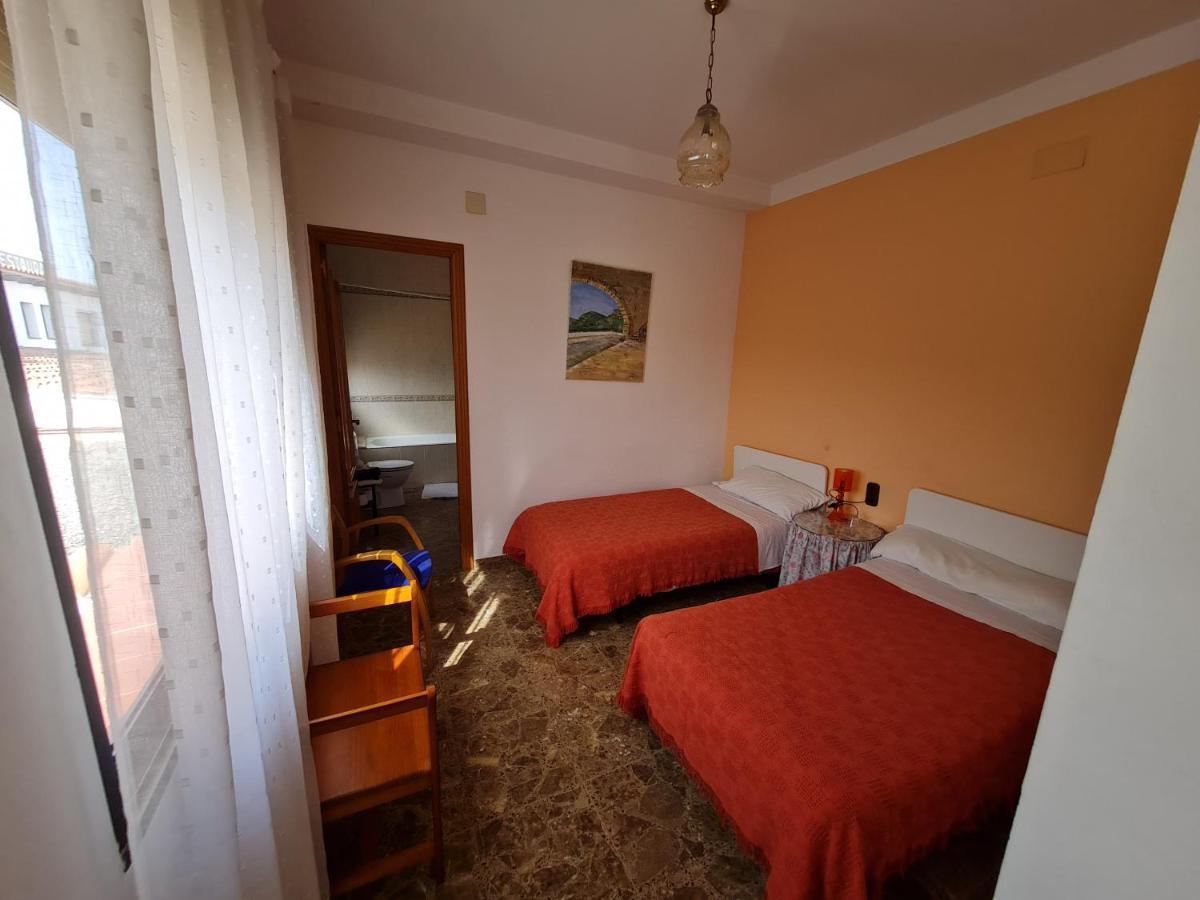 Bon Lloc Hotel 2*
