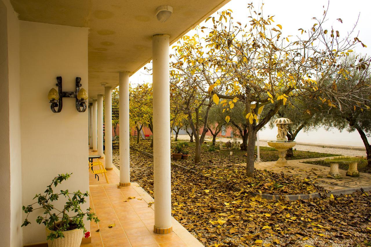 Bon Lloc Hotel